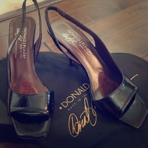 Donald J Pliner black patent heels size 6